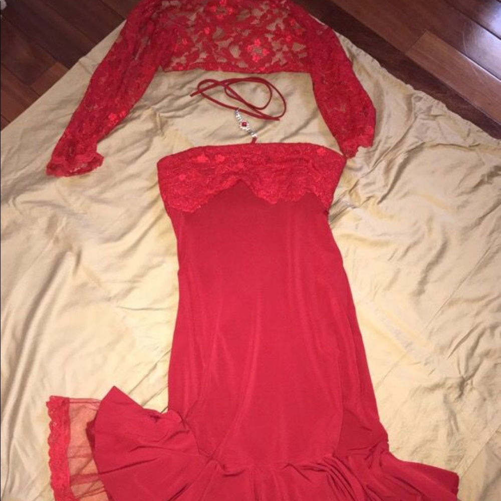 Short dress